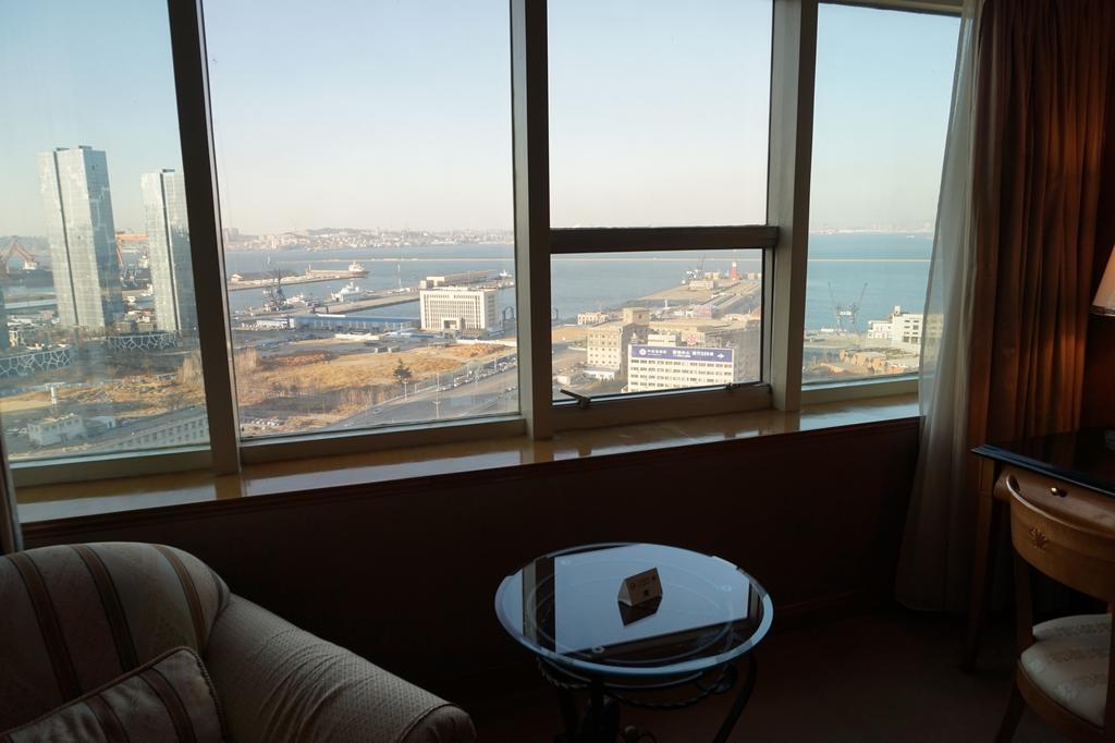 Harbour View Hotell Dalian Exteriör bild